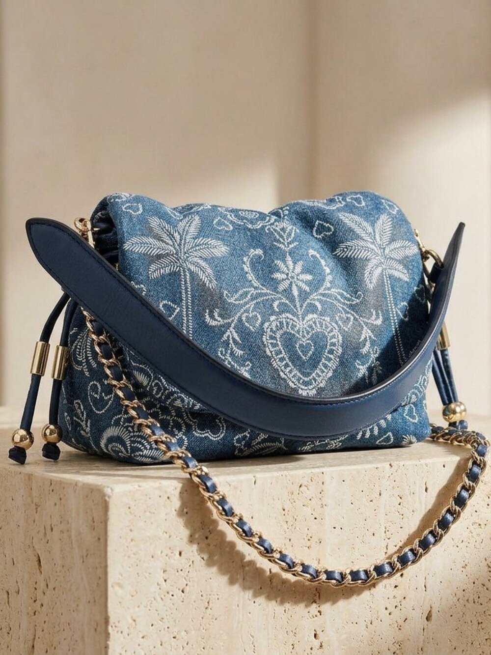 Aimee Kestenberg Indigo Isle mini Crossbody-Lennon- Beautiful Sells out! - Picture 4 of 9
